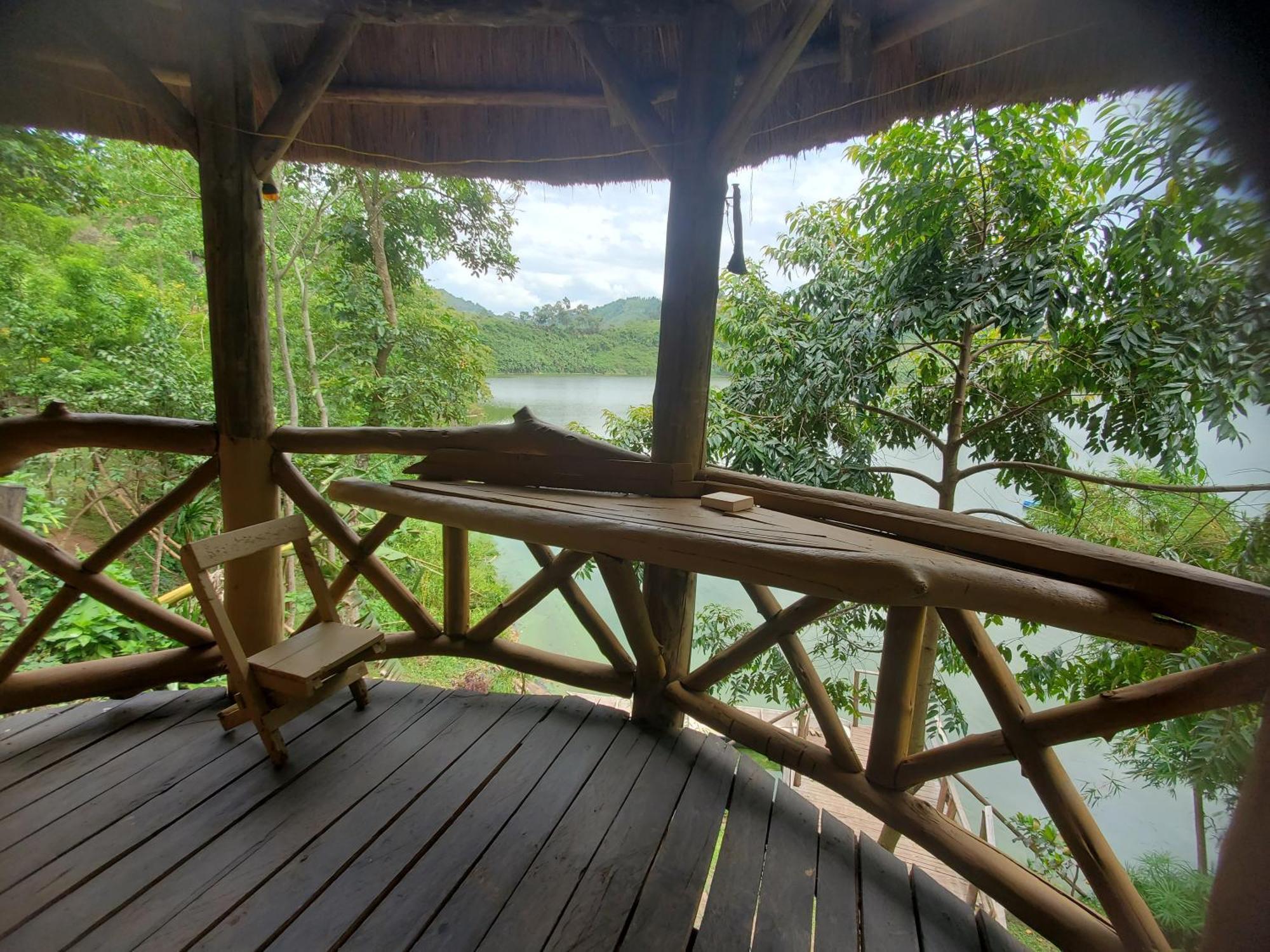 Dave The Cave Eco Lodge And Cultural Campsite Rubirizi Ngoại thất bức ảnh